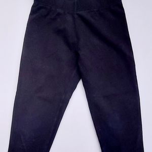 Lands End Girls mid calf Capri in Black, size 7/8